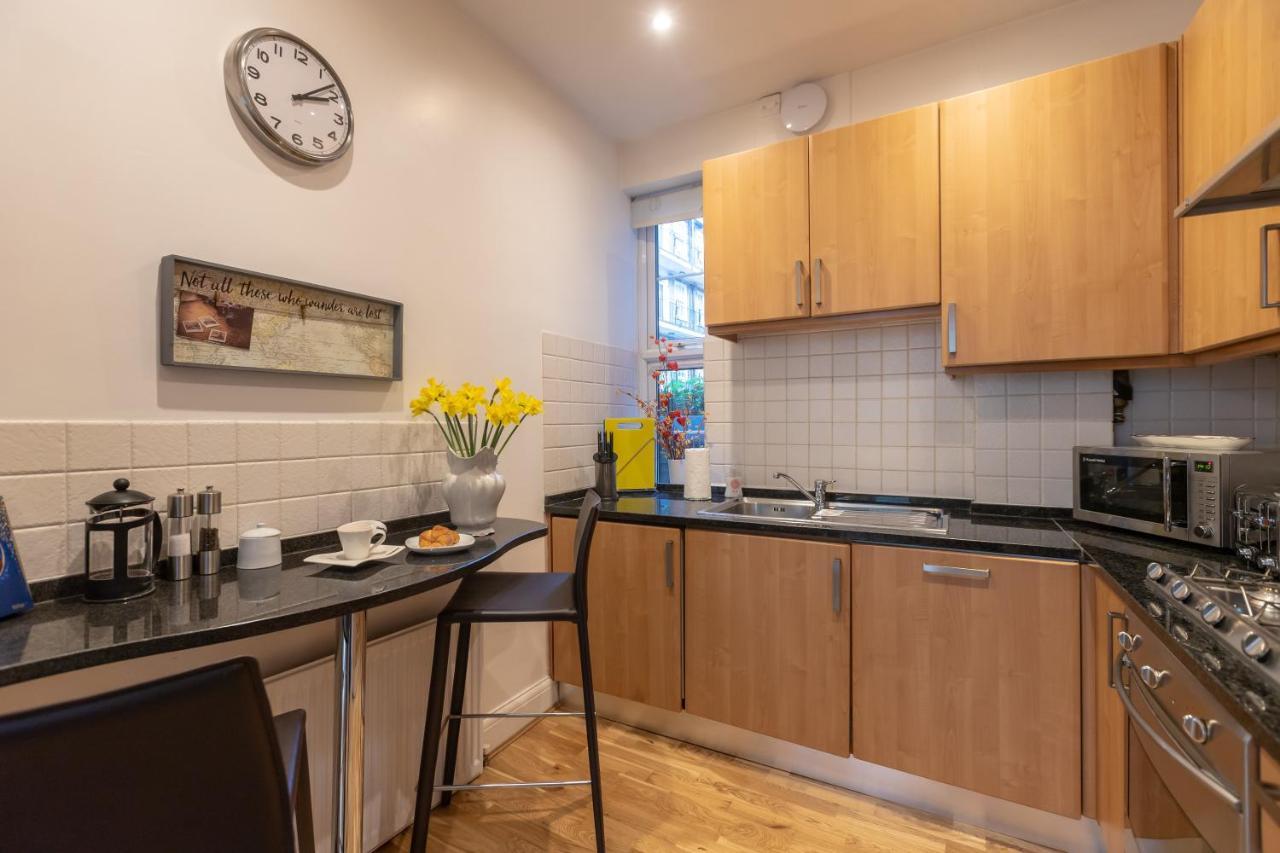 The Wanderlust - 1 Bedroom Apartment L Sleeps 4 With Sofa Bed L Prime Location Plus Free Wifi L Perfect For Business & Leisure Travelers L 15Percent Off Weekly & 20Percent Off Monthly Stays! Londres Exterior foto